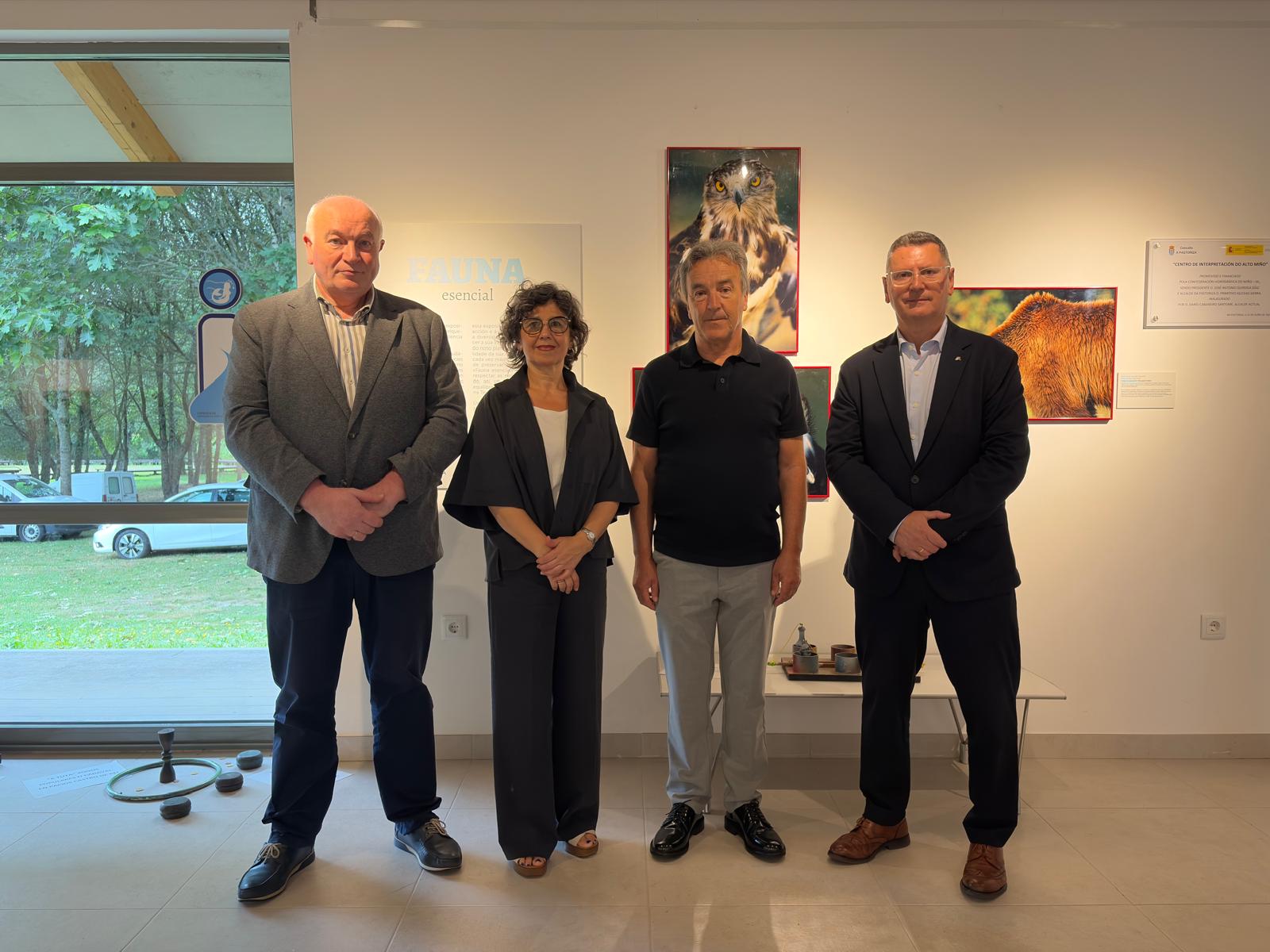 ABANCA, Afundación y el Concello da Pastoriza presentan la exposición fotográfica «Fauna esencial»