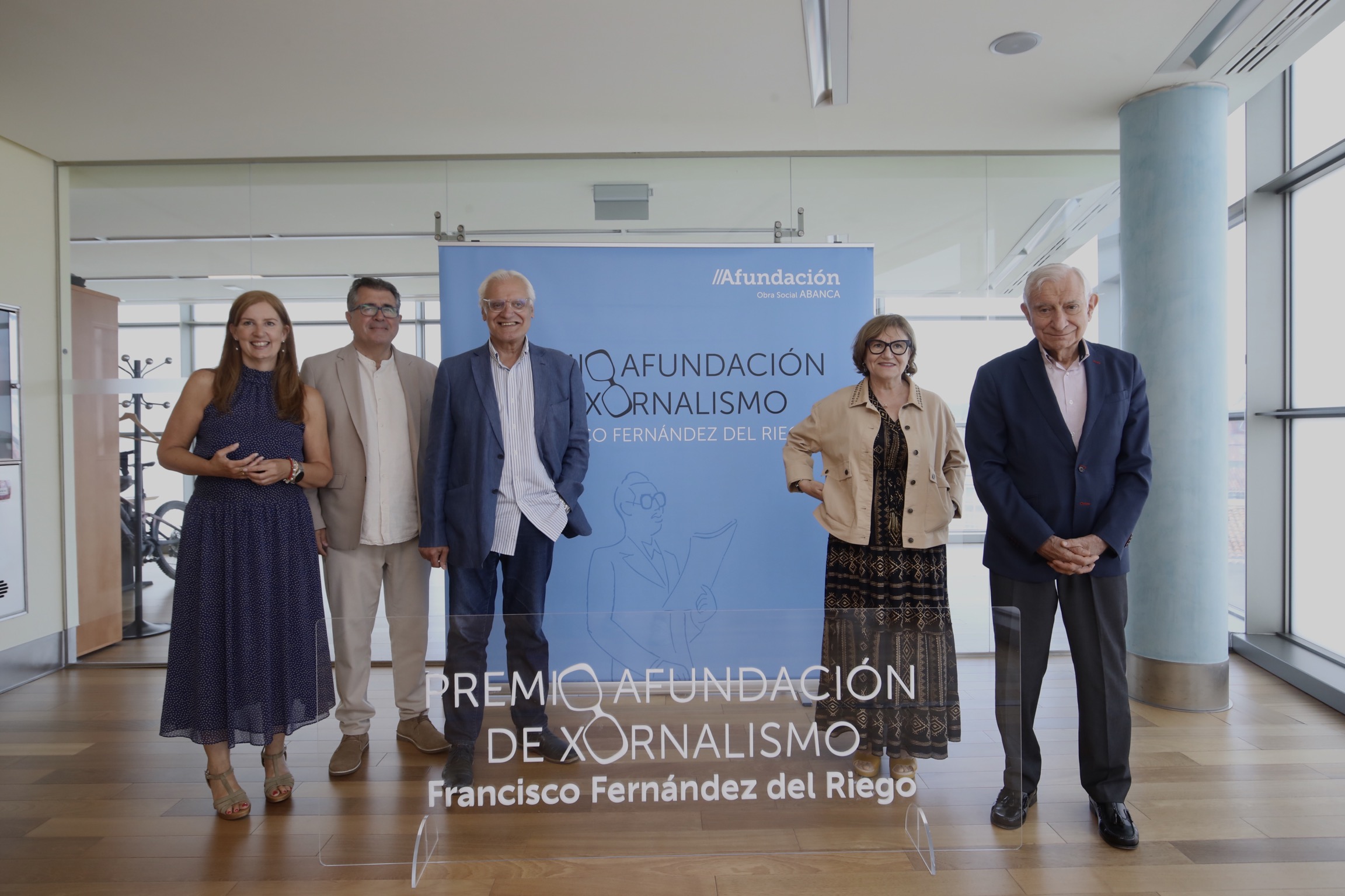 Antía Yáñez, Carmen Villar e Ricardo F. Colmenero, finalistas do XXIII Premio Afundación de Xornalismo Fernández del Riego